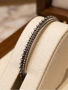 Kendra Scott Mary Caroline Crown Bangle Bracelet Rhodium Silver Tone 0942